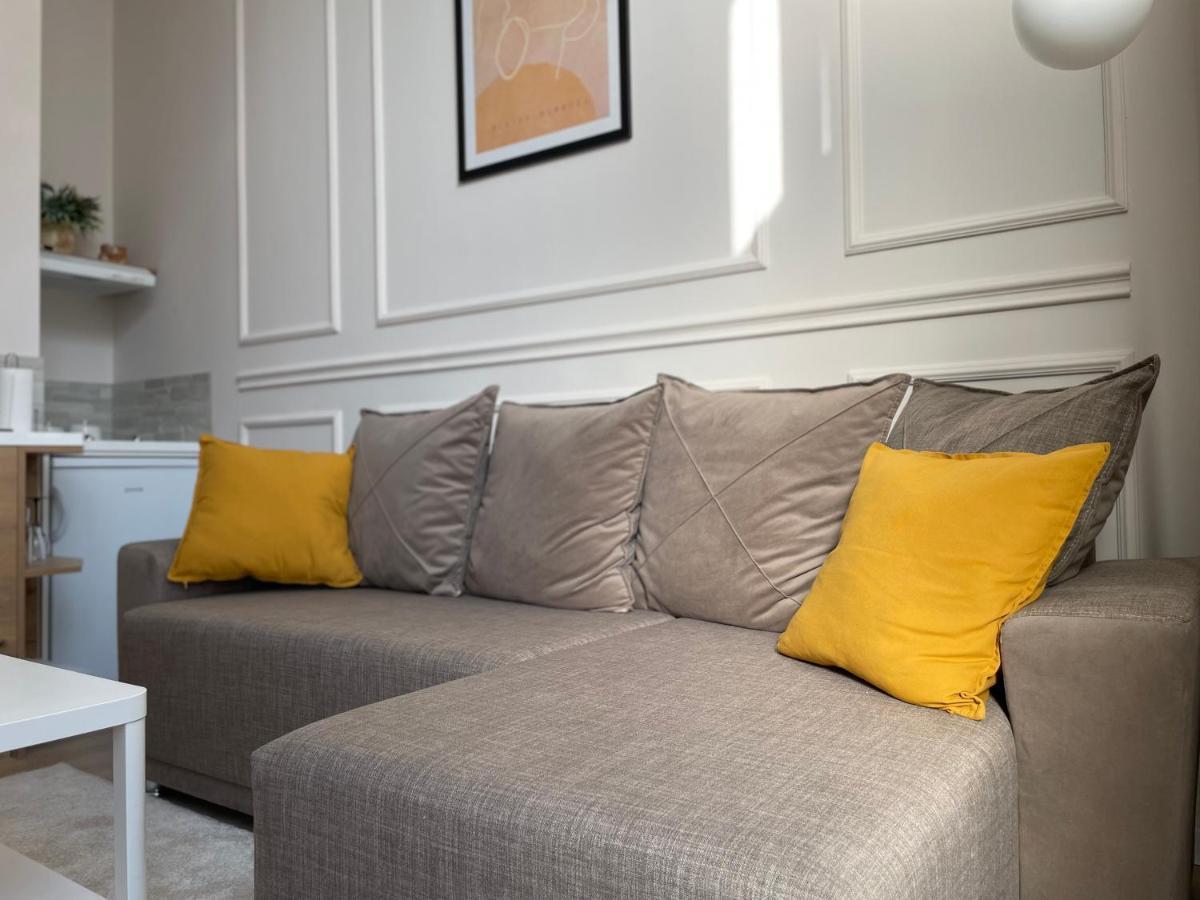 Apartments Tema Sombor Exterior photo